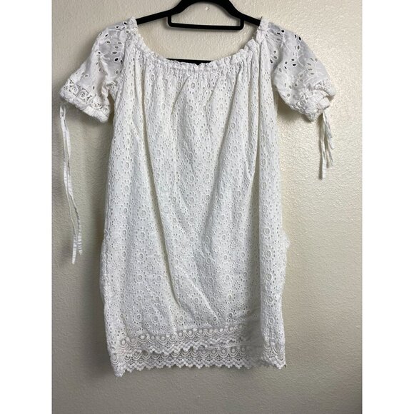 TULAROSA QUINN Off The Shoulder Lace Smocked Dress White Sz Small beach wedding - Picture 3 of 12